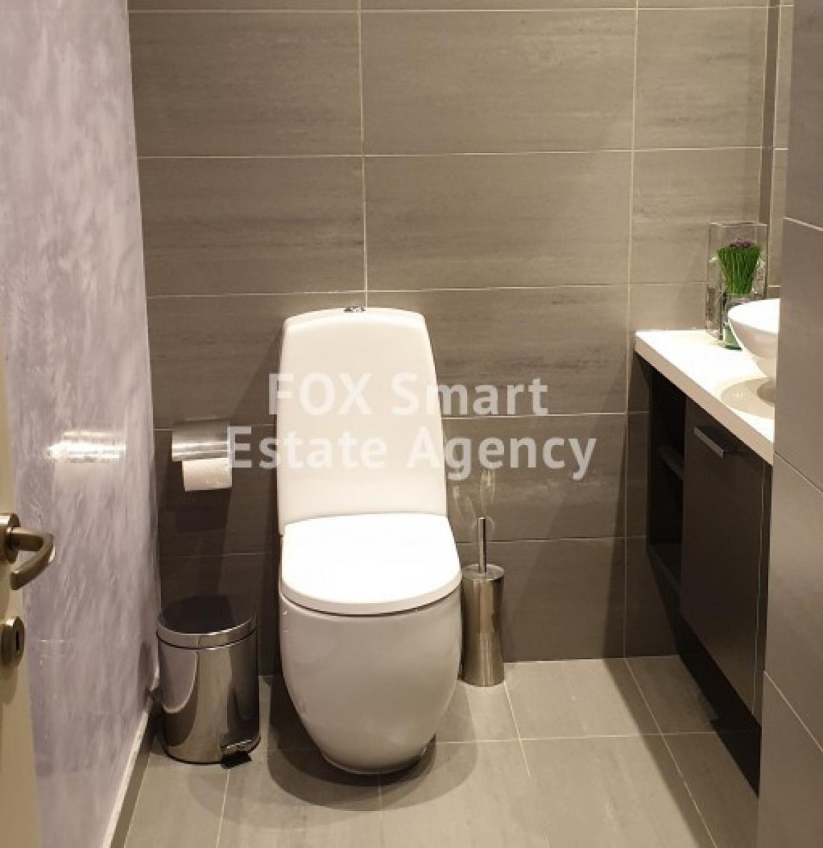 Picture of Apartment For Sale in Agios Nicolaos, Limassol, Cyprus