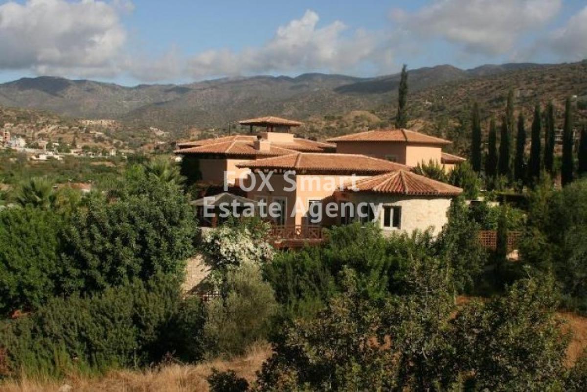 Picture of Home For Sale in Akrounta, Limassol, Cyprus