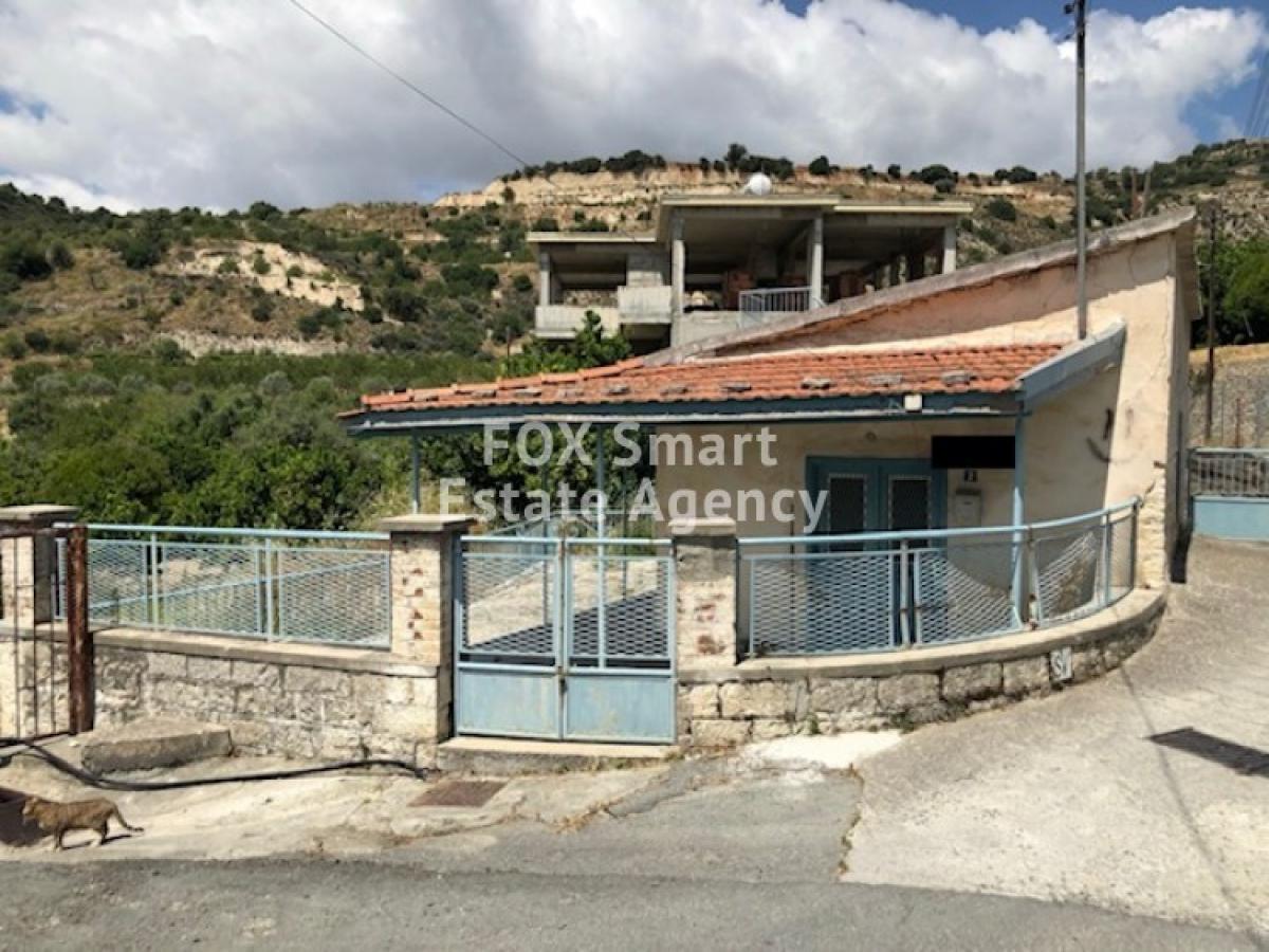 Picture of Home For Sale in Limnatis, Limassol, Cyprus