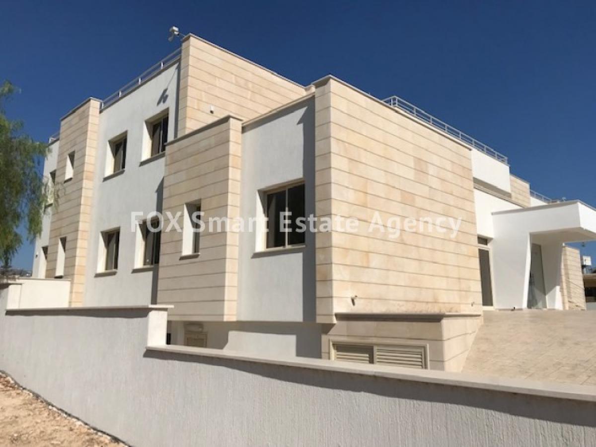 Picture of Home For Sale in Kapsalos, Limassol, Cyprus