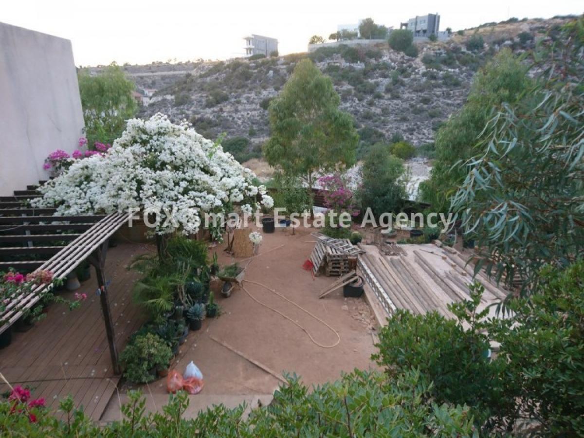 Picture of Home For Sale in Laiki Leykothea, Limassol, Cyprus