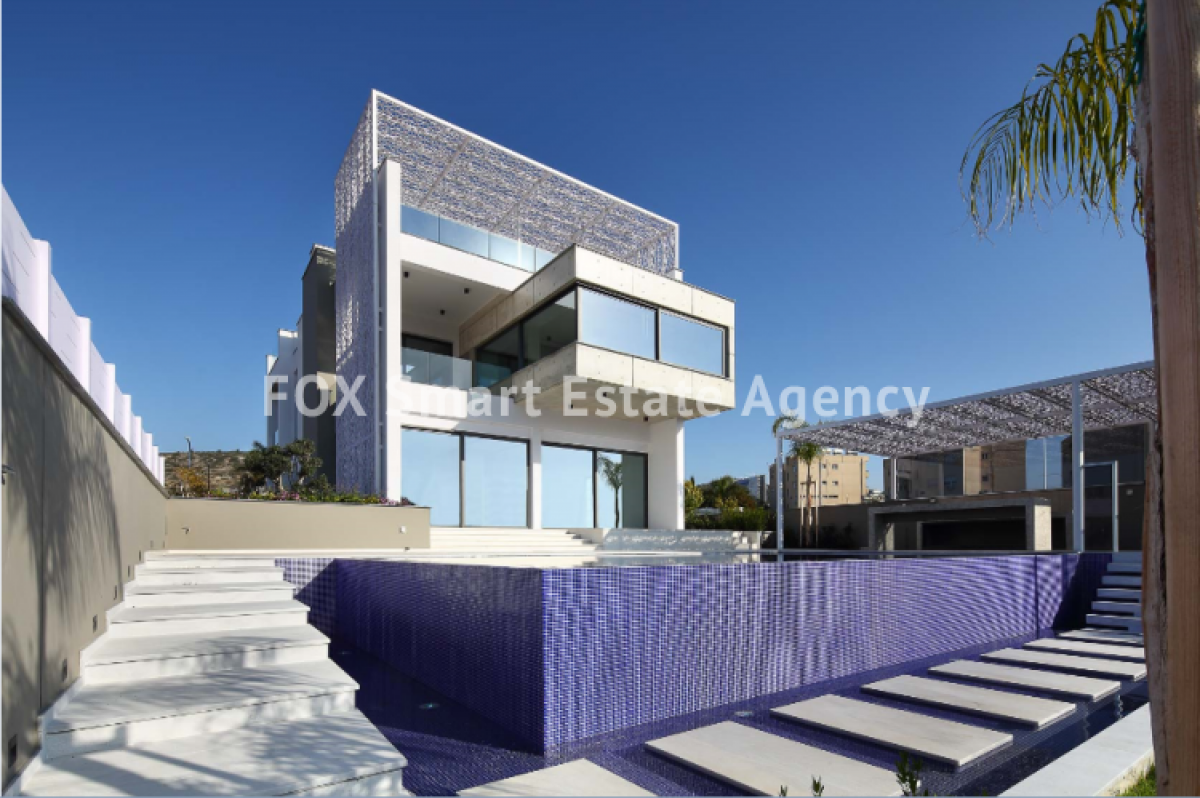 Picture of Home For Sale in Amathounta, Limassol, Cyprus