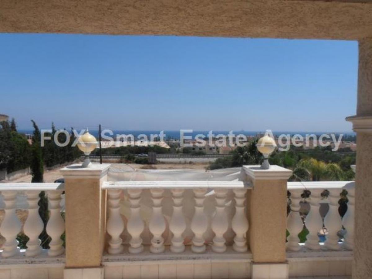 Picture of Home For Sale in Kalogyros, Limassol, Cyprus