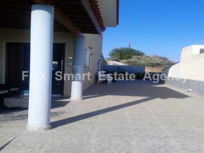 Home For Sale in Ypsoupoli, Cyprus