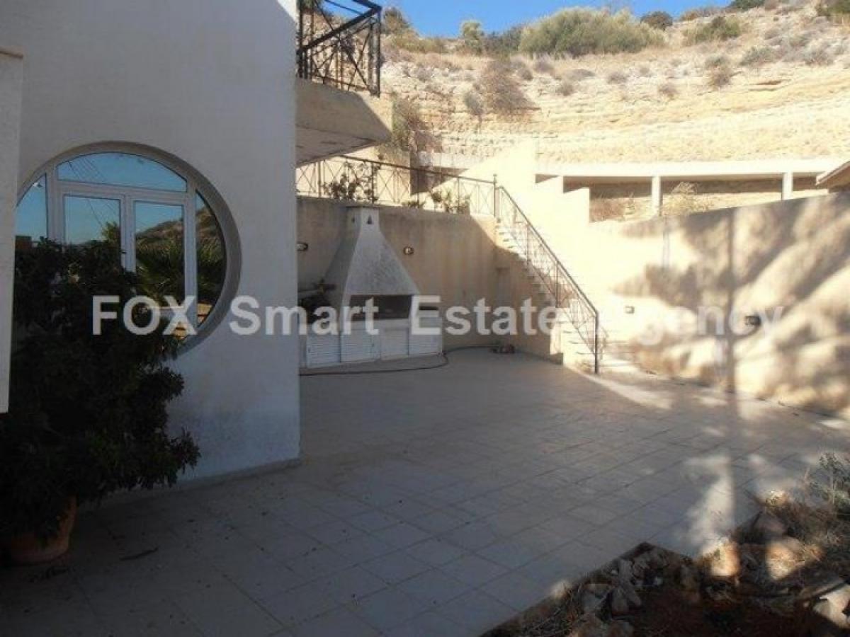 Picture of Home For Sale in Agia Paraskevi, Limassol, Cyprus