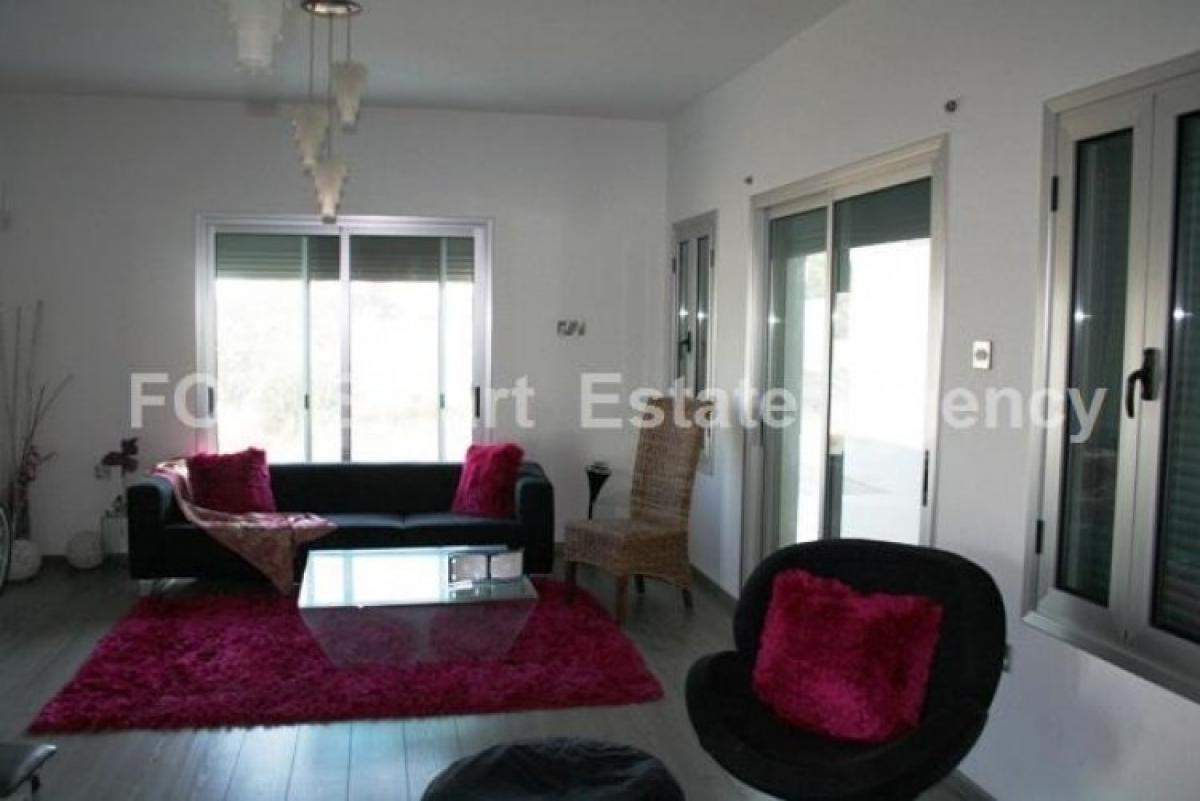 Picture of Home For Sale in Episkopi, Limassol, Cyprus