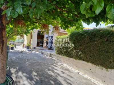 Bungalow For Rent in Agios Therapon, Cyprus