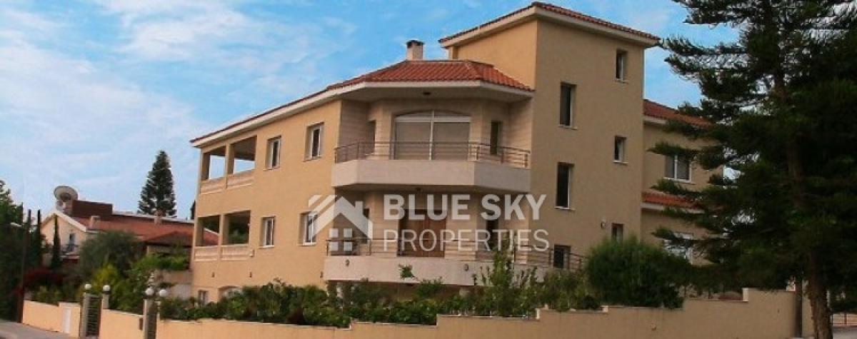 Picture of Home For Sale in Kolossi, Limassol, Cyprus