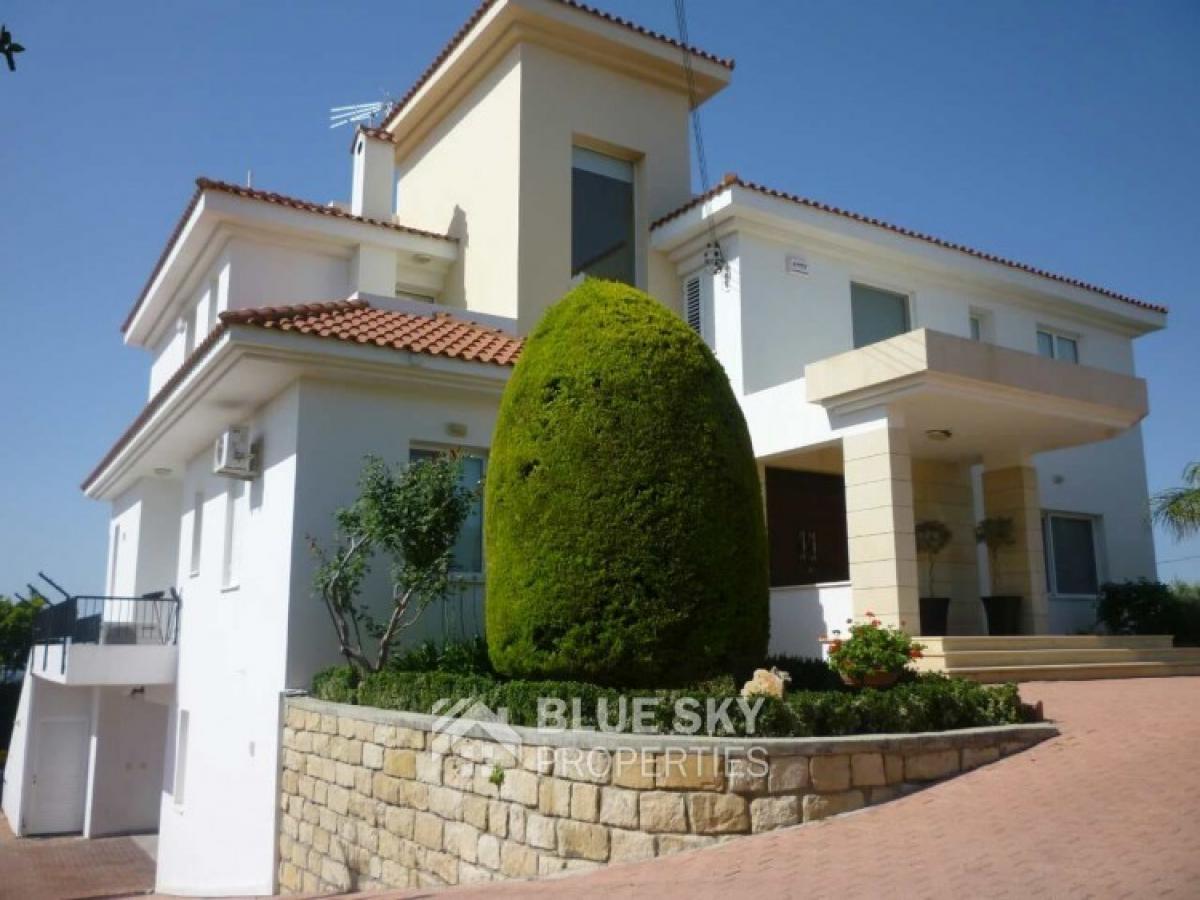 Picture of Home For Sale in Erimi, Limassol, Cyprus