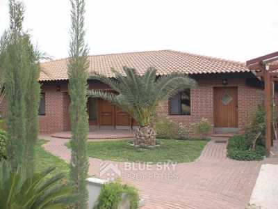 Bungalow For Sale in Akrounta, Cyprus