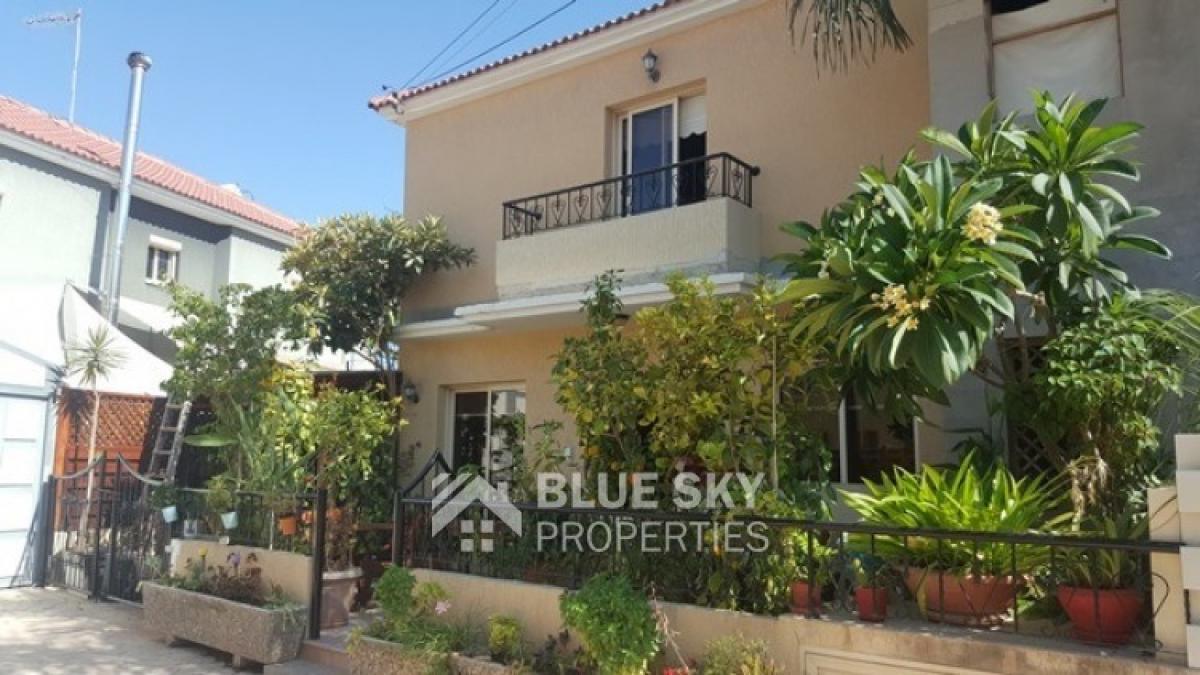 Picture of Home For Sale in Mesa Geitonia, Limassol, Cyprus