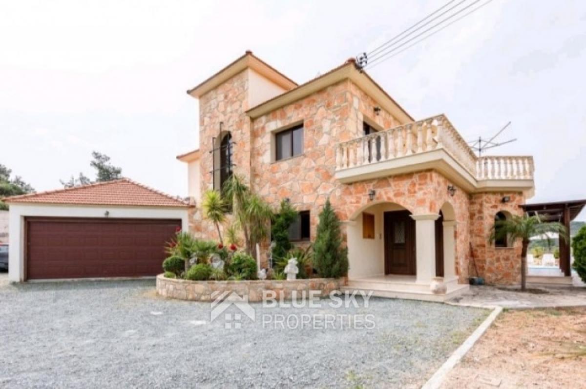 Picture of Home For Sale in Apsiou, Limassol, Cyprus