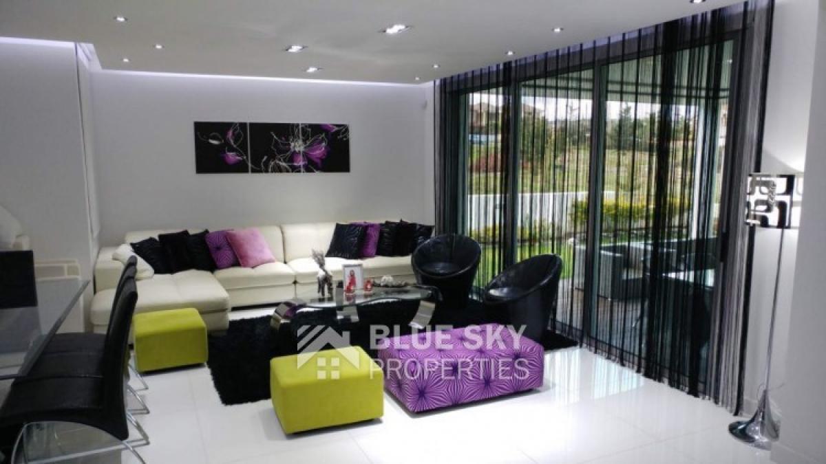 Picture of Home For Sale in Episkopi, Limassol, Cyprus