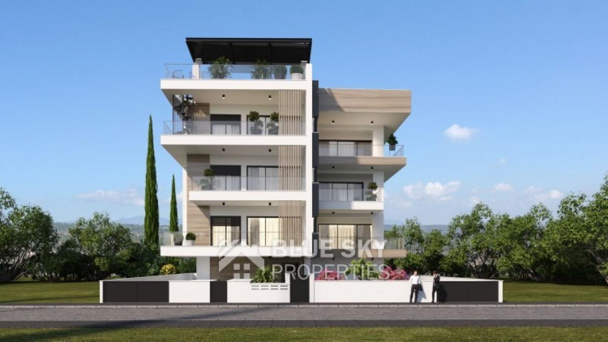 Picture of Apartment For Sale in Mesa Geitonia, Limassol, Cyprus