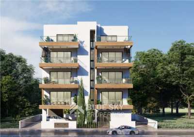 Apartment For Sale in Mesa Geitonia, Cyprus