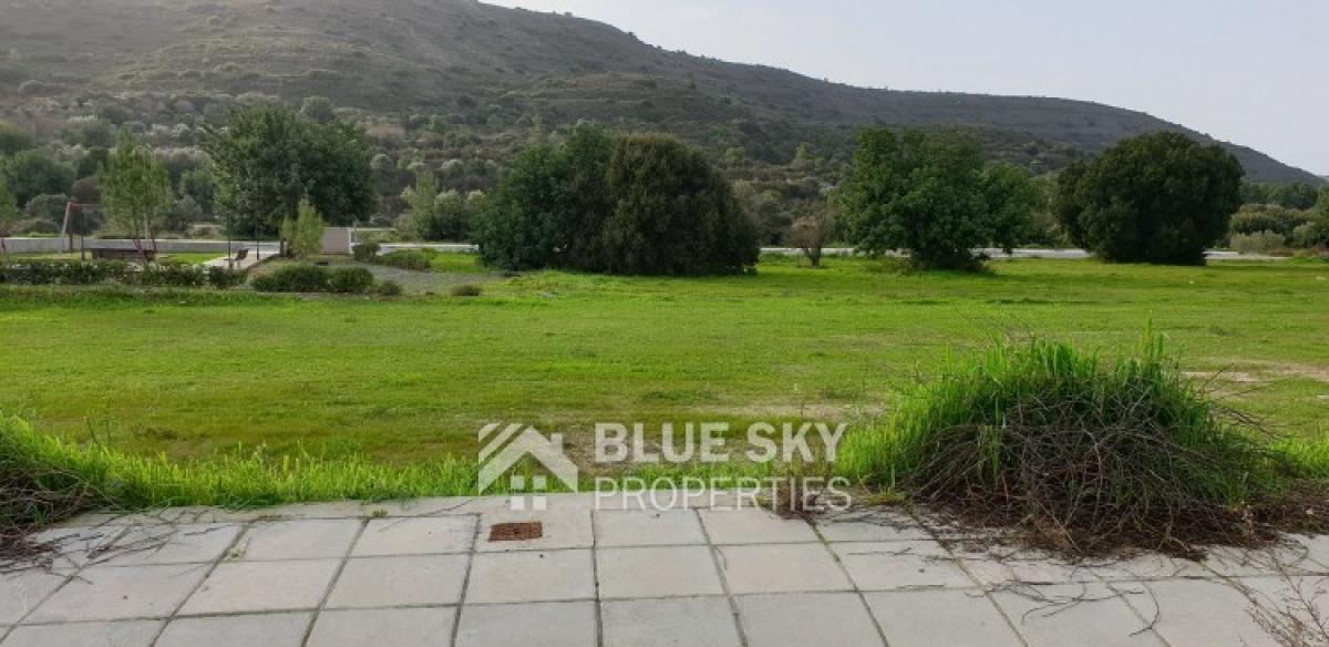 Picture of Home For Sale in Palodeia, Limassol, Cyprus