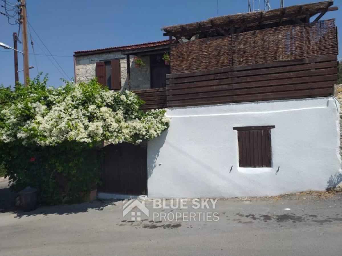 Picture of Home For Sale in Pentakomo, Limassol, Cyprus