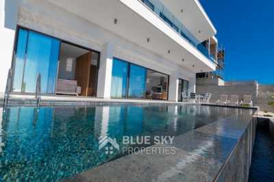 Home For Sale in Chlorakas, Cyprus