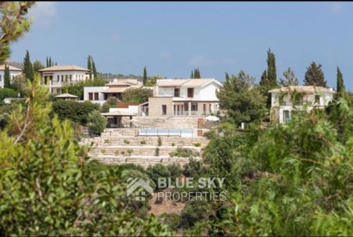Picture of Home For Sale in Aphrodite Hills, Paphos, Cyprus