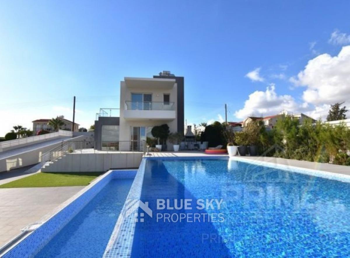 Picture of Home For Sale in Peyia, Paphos, Cyprus