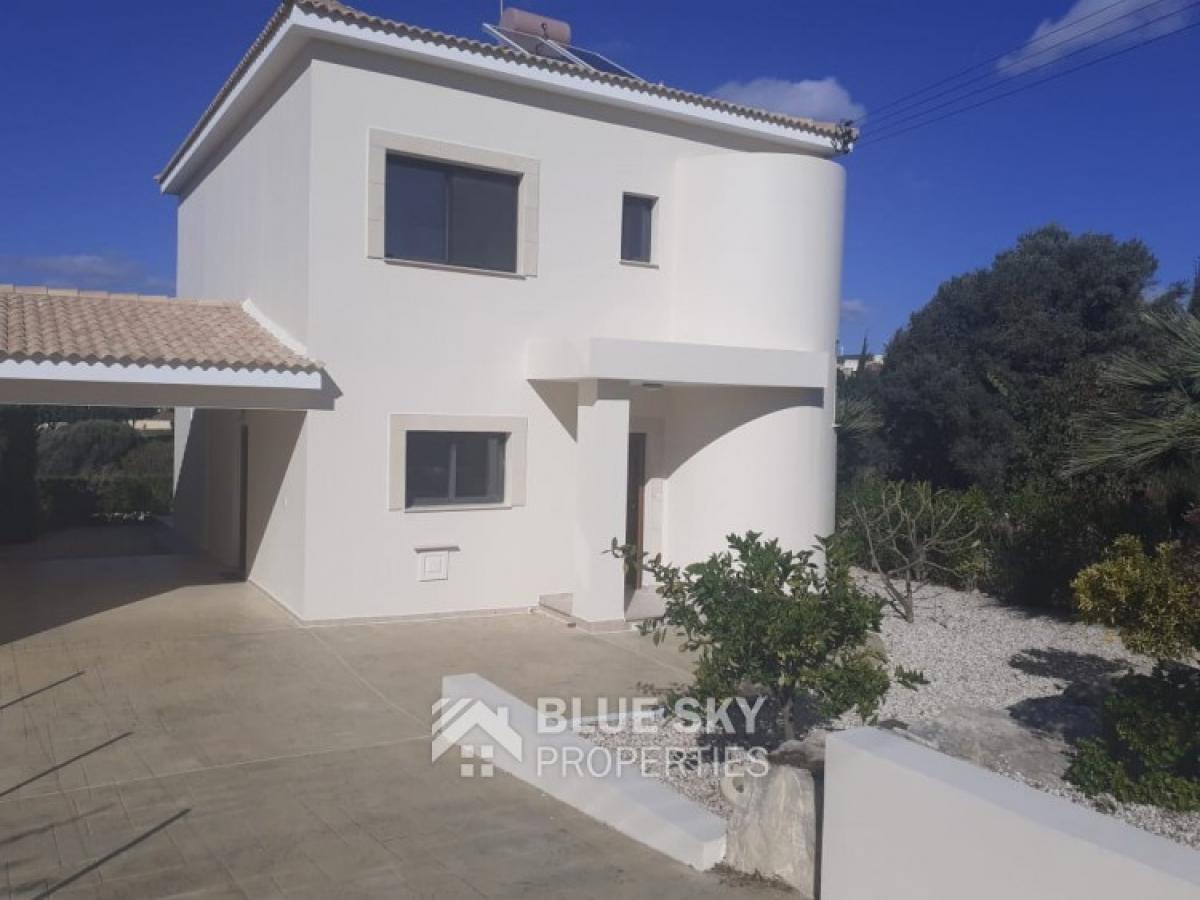 Picture of Home For Sale in Peyia, Paphos, Cyprus