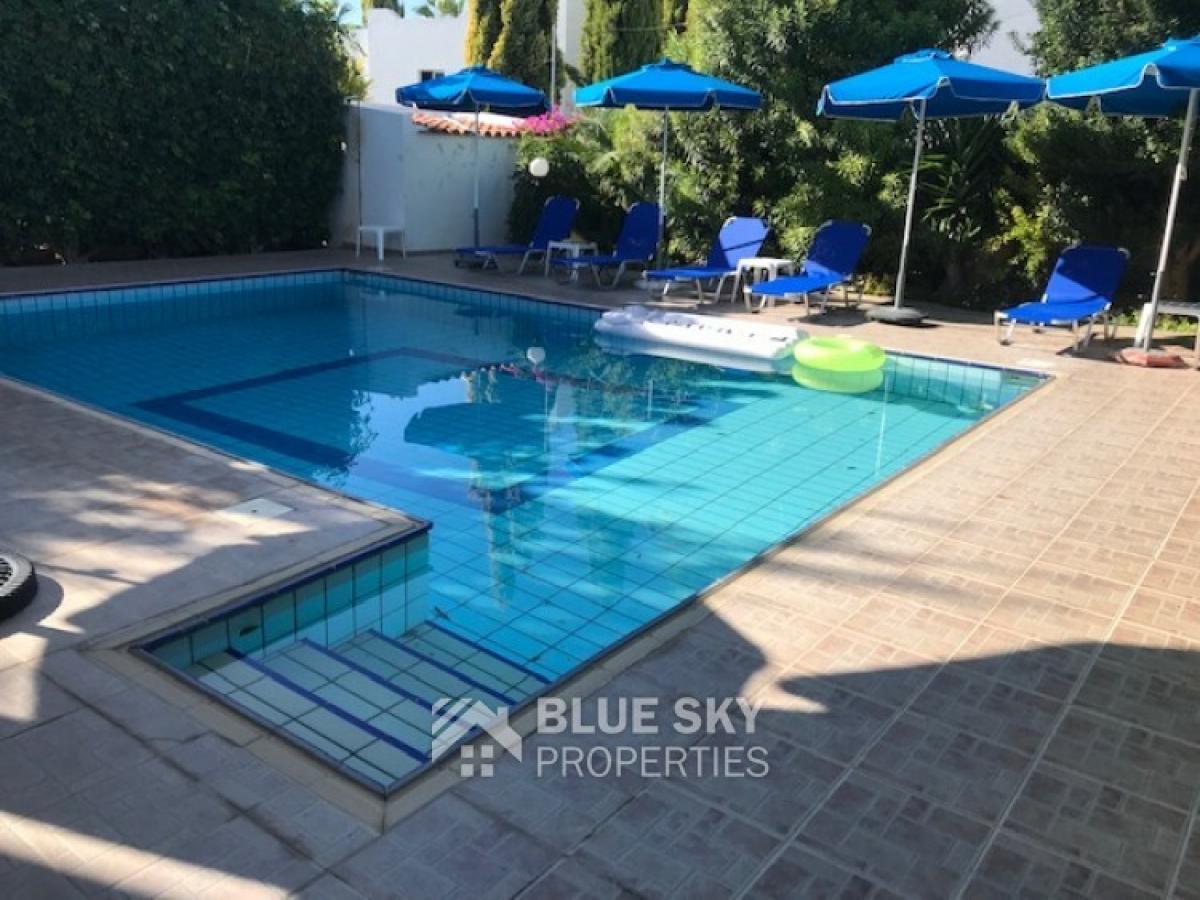 Picture of Home For Sale in Chlorakas, Paphos, Cyprus