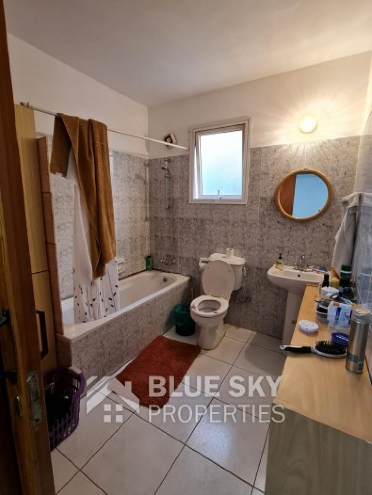 Picture of Apartment For Sale in Pafos, Paphos, Cyprus