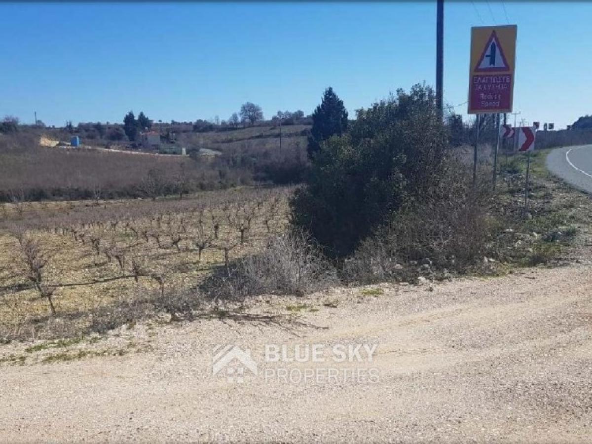 Picture of Residential Land For Sale in Kathikas, Paphos, Cyprus