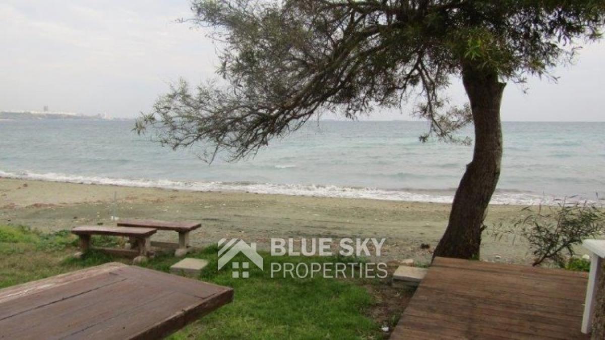 Picture of Home For Sale in Pentakomo, Limassol, Cyprus
