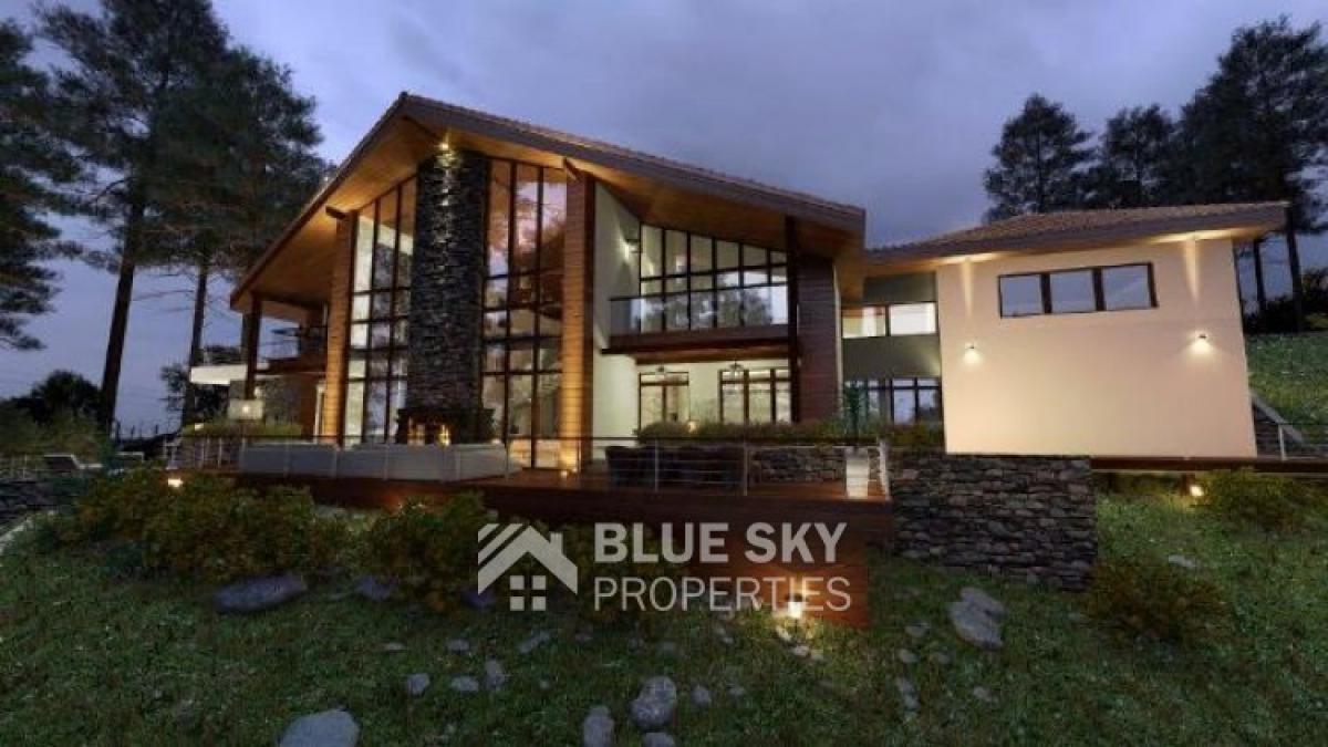 Picture of Home For Sale in Moniatis, Limassol, Cyprus