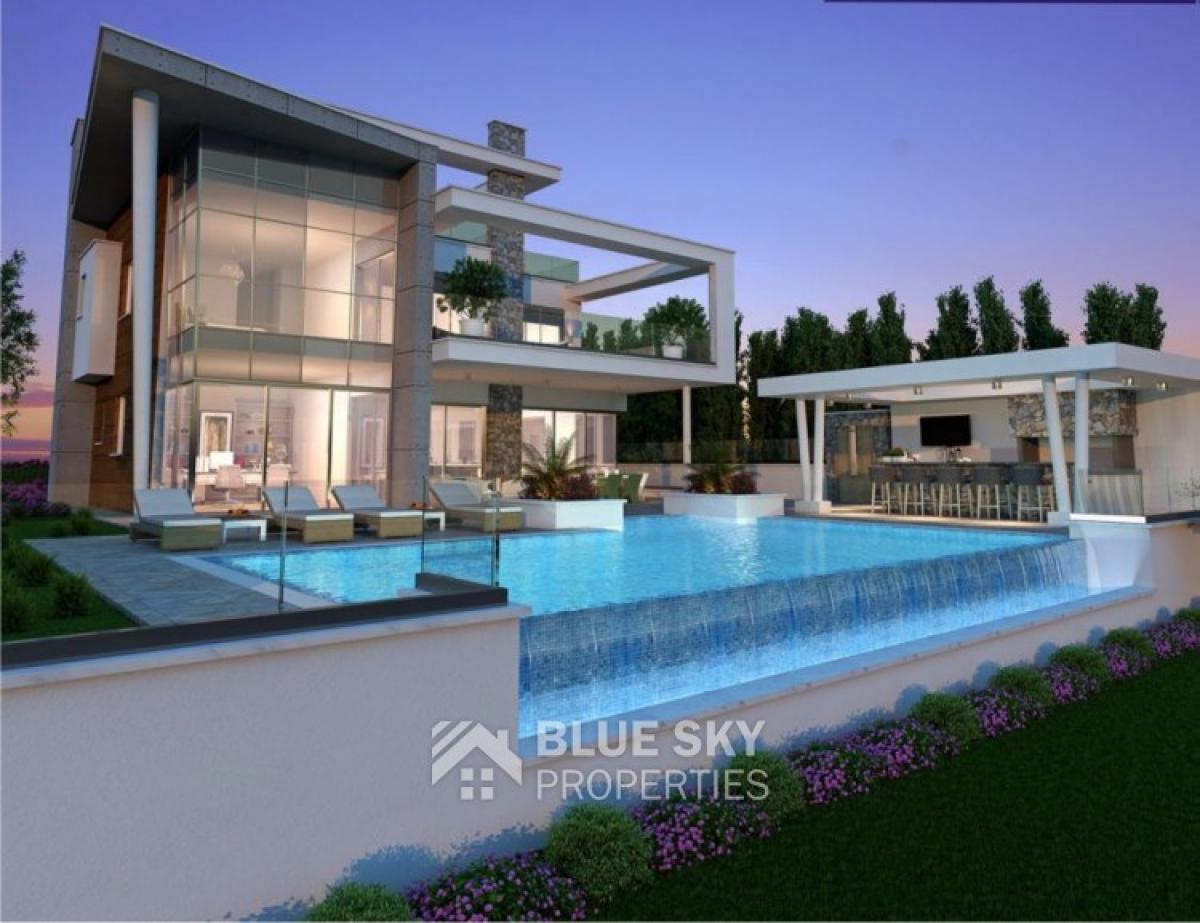 Picture of Home For Sale in Amathounta, Limassol, Cyprus