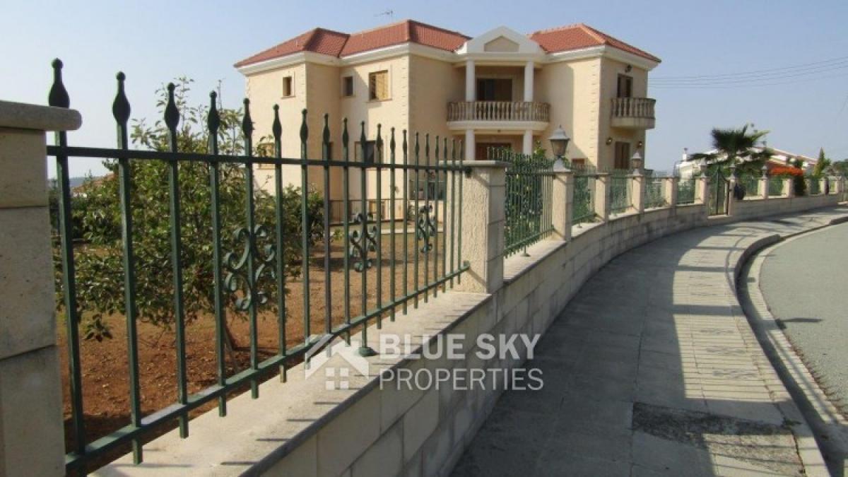 Picture of Home For Sale in Apesia, Limassol, Cyprus