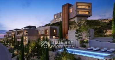 Apartment For Sale in Agios Tychon, Cyprus