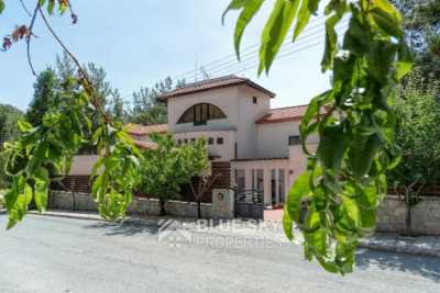 Home For Sale in Moniatis, Cyprus