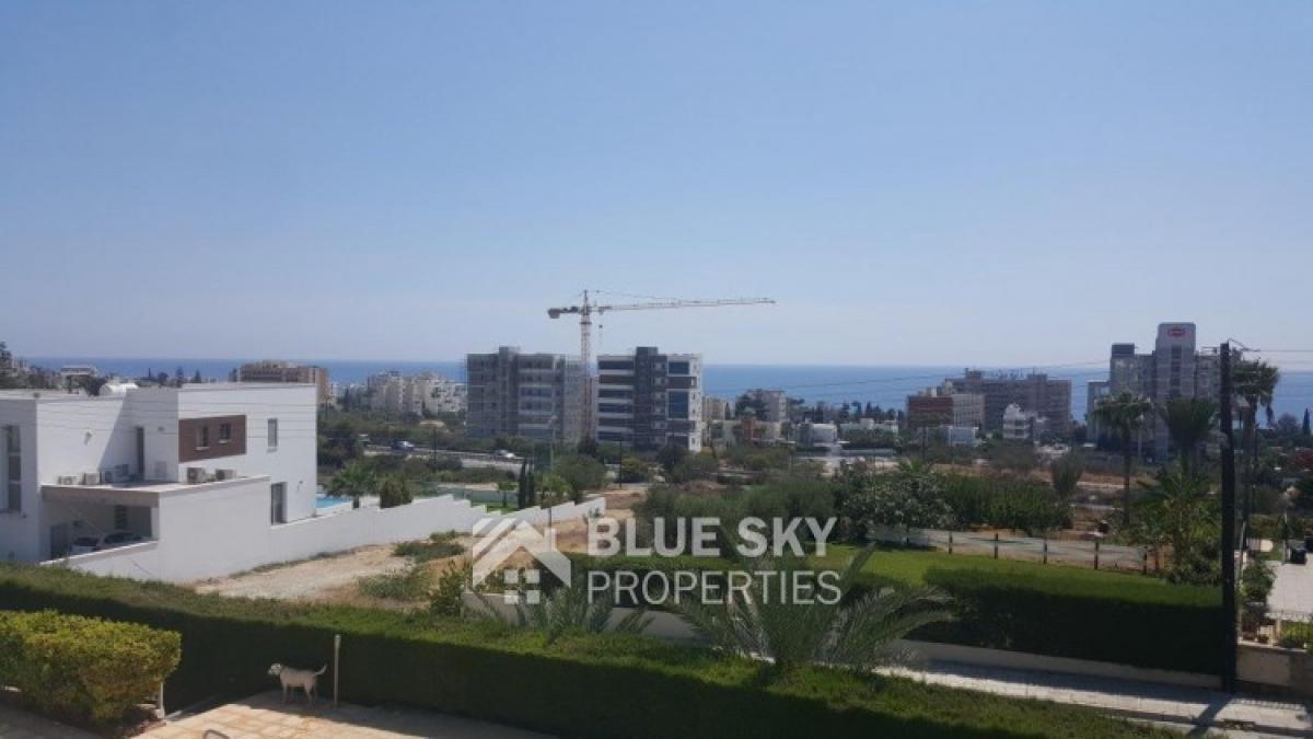 Picture of Home For Sale in Agios Tychon, Limassol, Cyprus