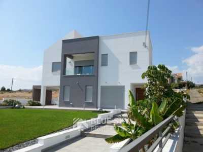Home For Sale in Agios Athanasios, Cyprus