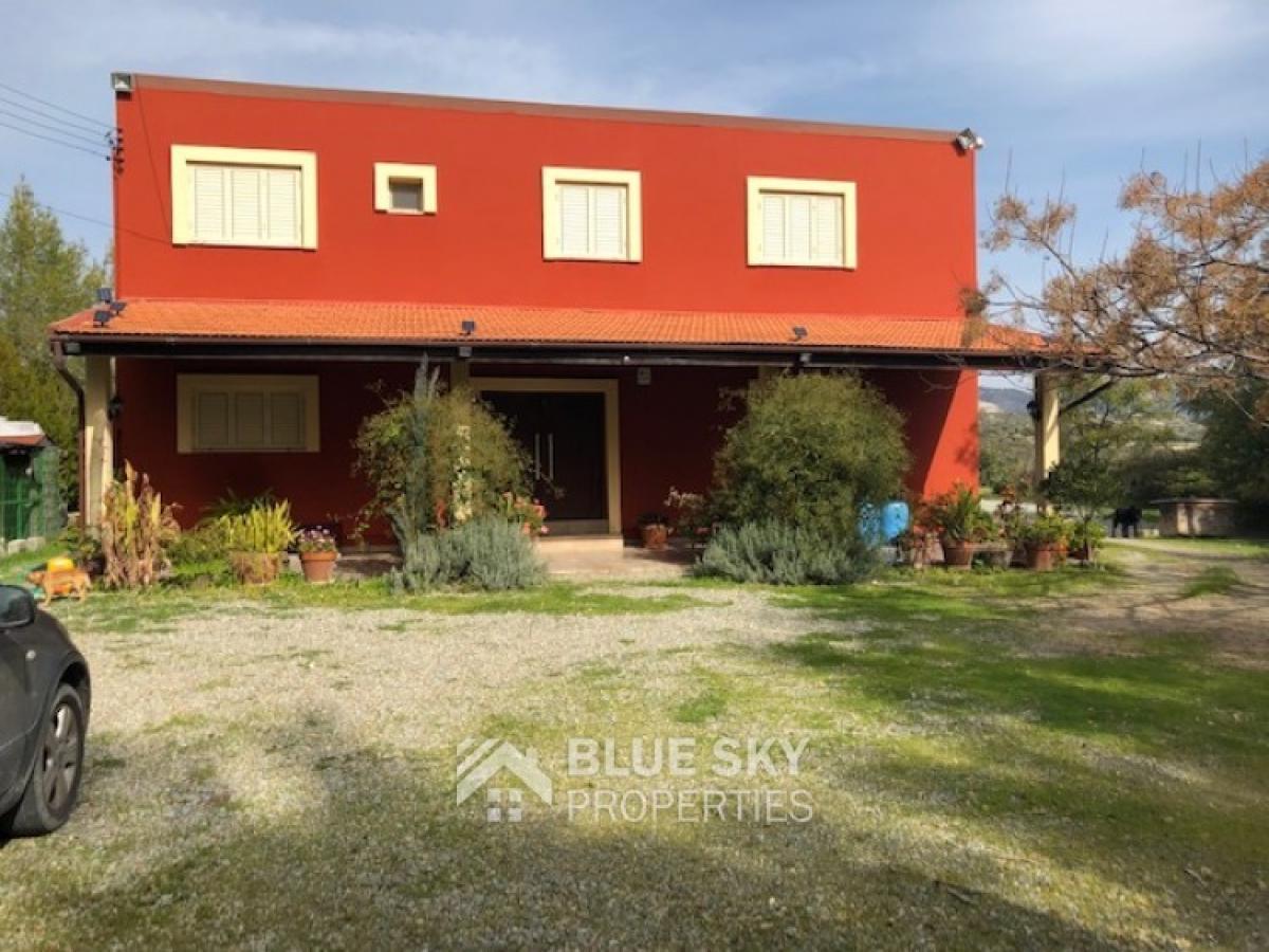 Picture of Home For Sale in Limnatis, Limassol, Cyprus