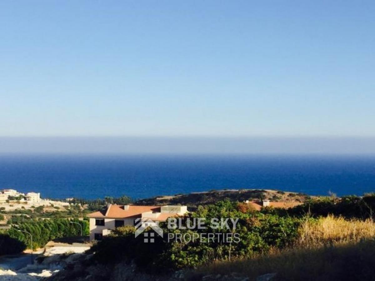 Picture of Home For Sale in Agios Tychon, Limassol, Cyprus