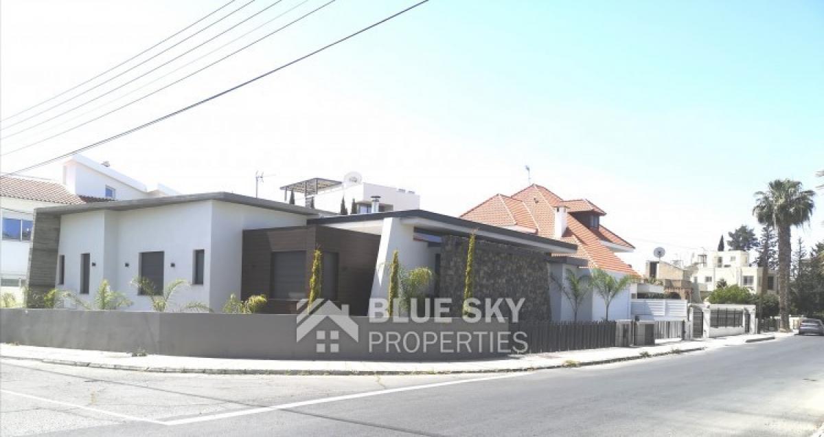 Picture of Bungalow For Sale in Potamos Germasogeias, Limassol, Cyprus