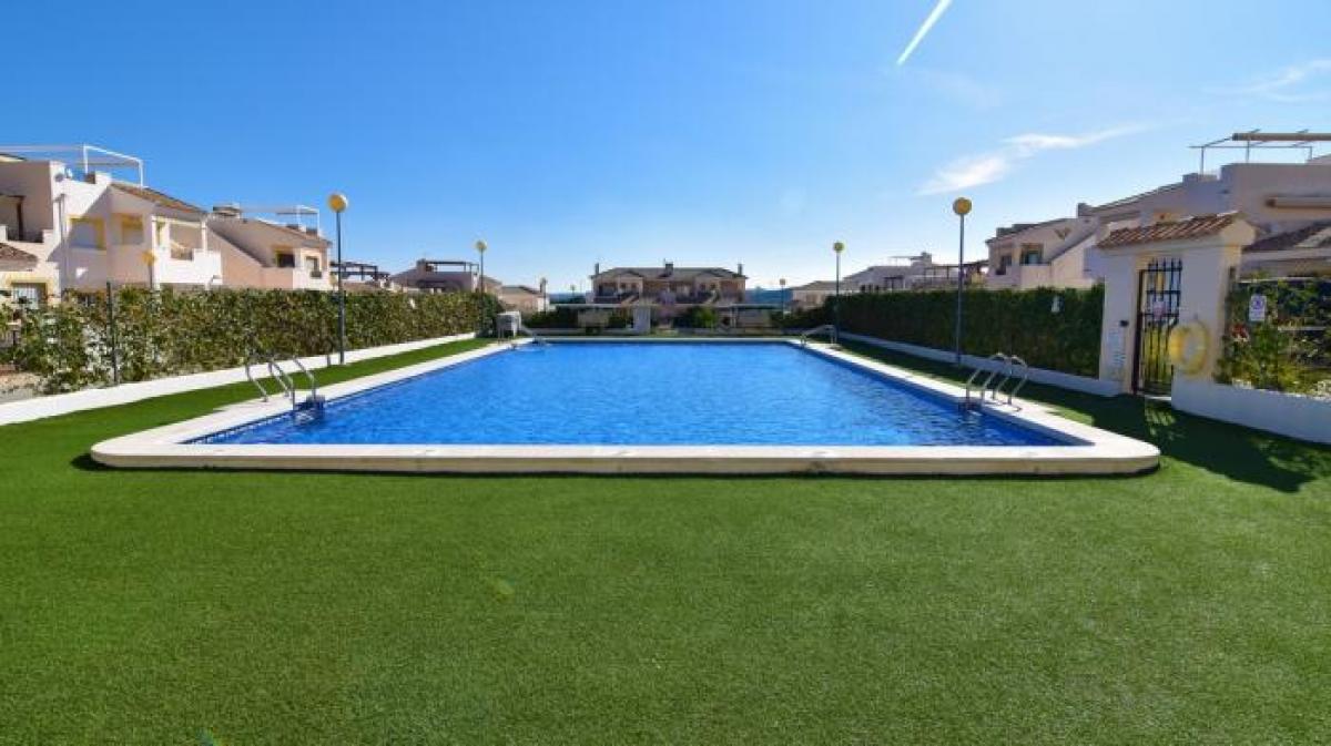 Picture of Apartment For Sale in Entre Naranjos, Alicante, Spain