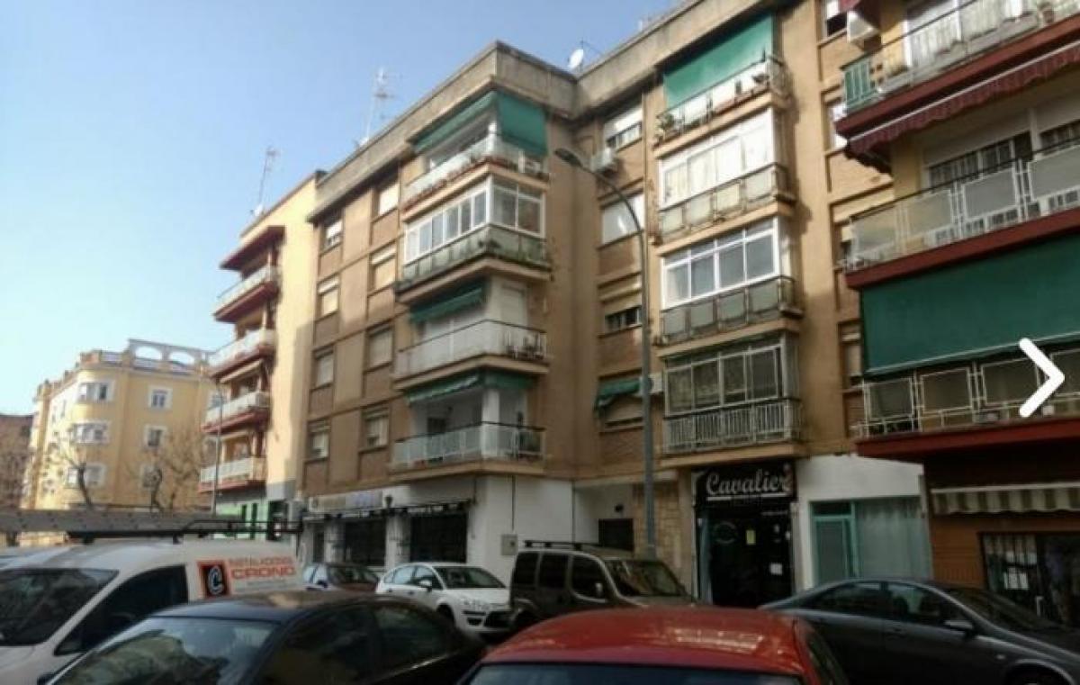 Picture of Apartment For Sale in Badajoz, Grand Est, Spain