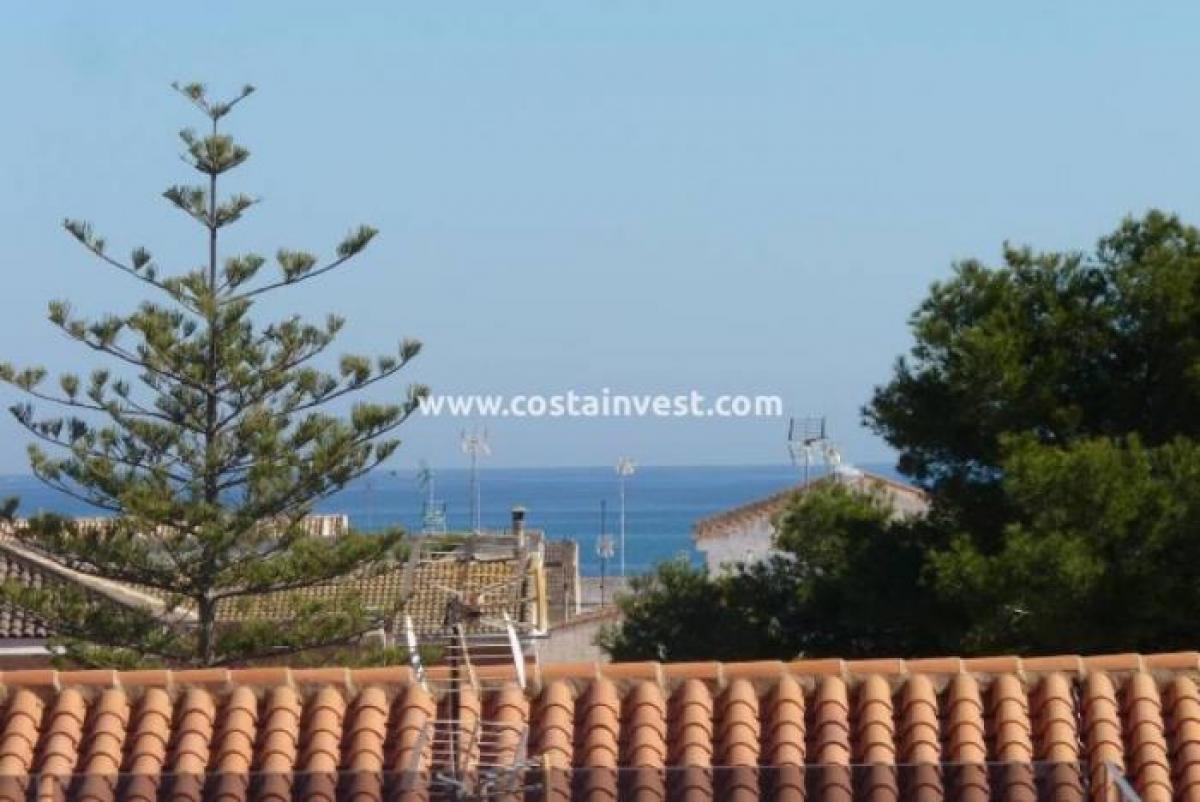 Picture of Villa For Sale in Torre De La Horadada, Alicante, Spain