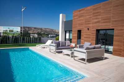 Villa For Sale in La Cala Golf, Spain