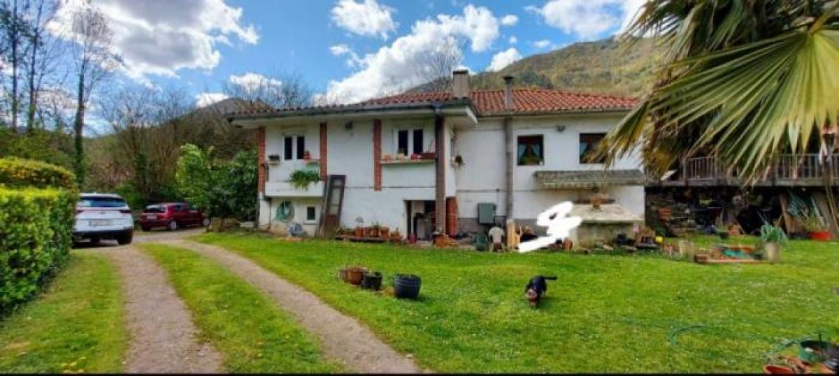 Picture of Home For Sale in Trubia, Asturias, Spain