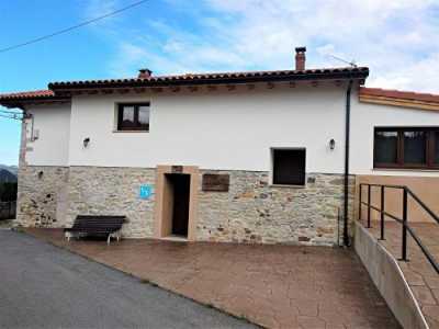 Industrial For Rent in Pravia, Spain