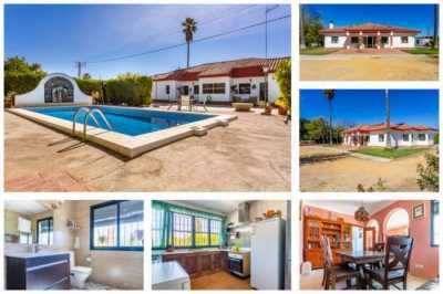 Home For Sale in Carmona, Spain