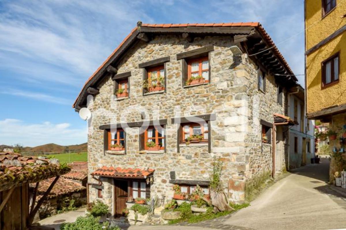 Picture of Home For Sale in Campo de Caso, Asturias, Spain