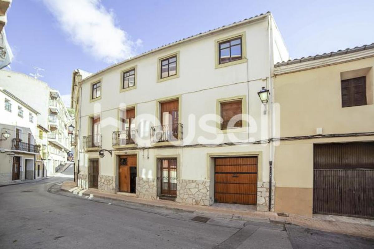 Picture of Home For Sale in Onil, Alicante, Spain