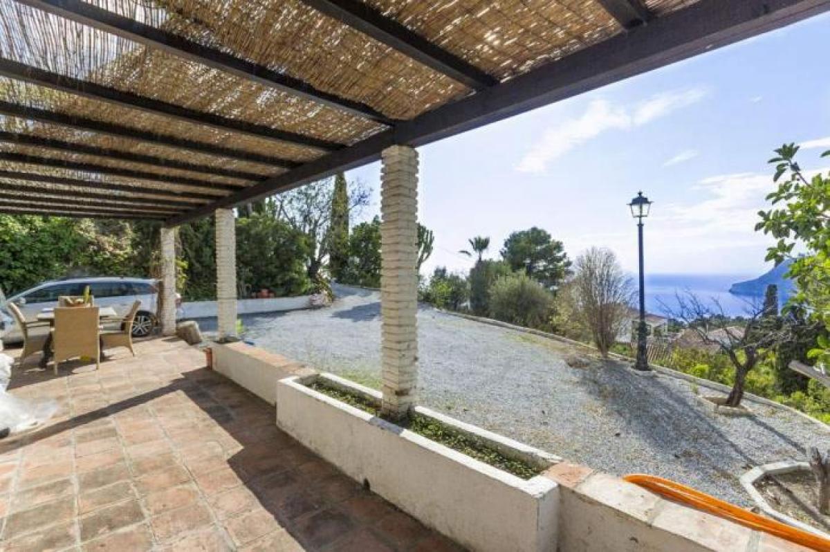 Picture of Villa For Sale in Granada, Granada, Spain