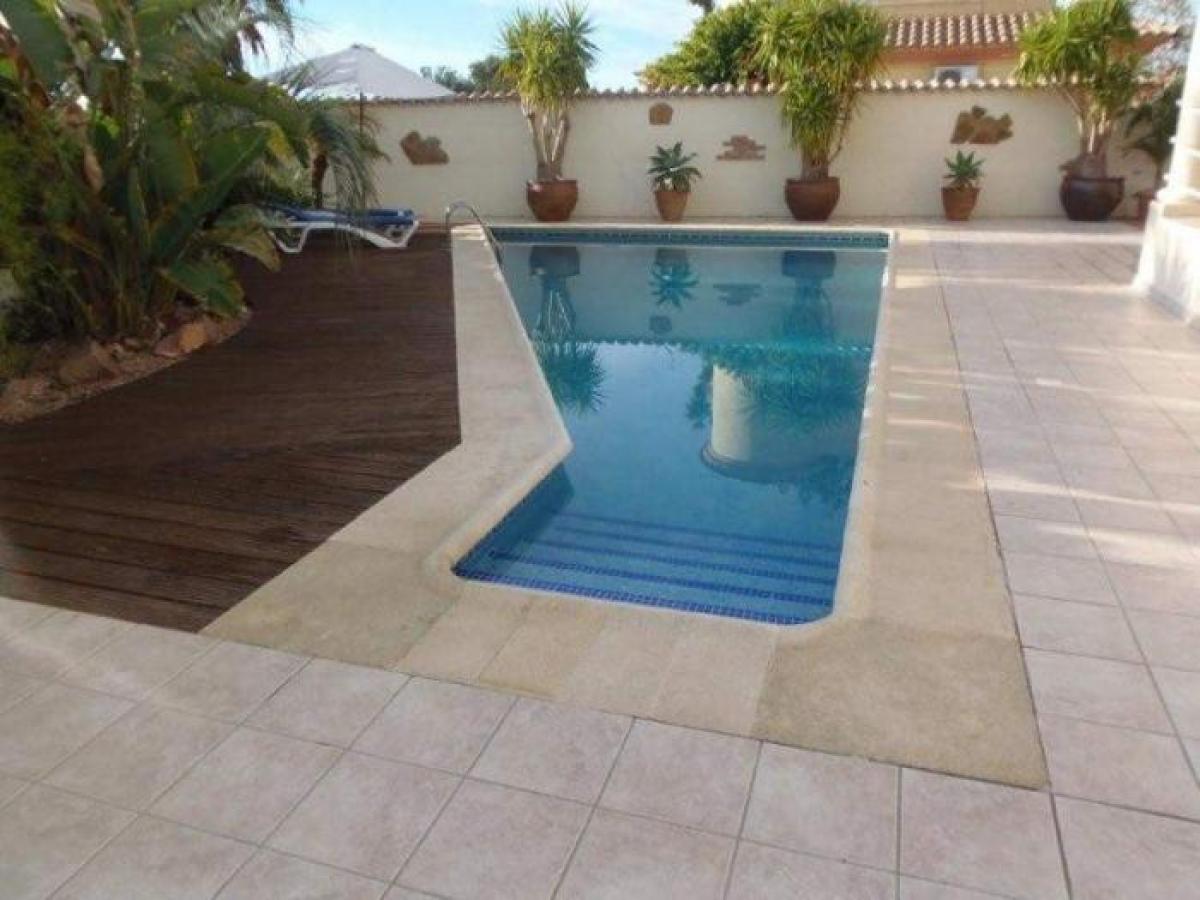 Picture of Villa For Sale in Cuevas Del Almanzora, Almeria, Spain